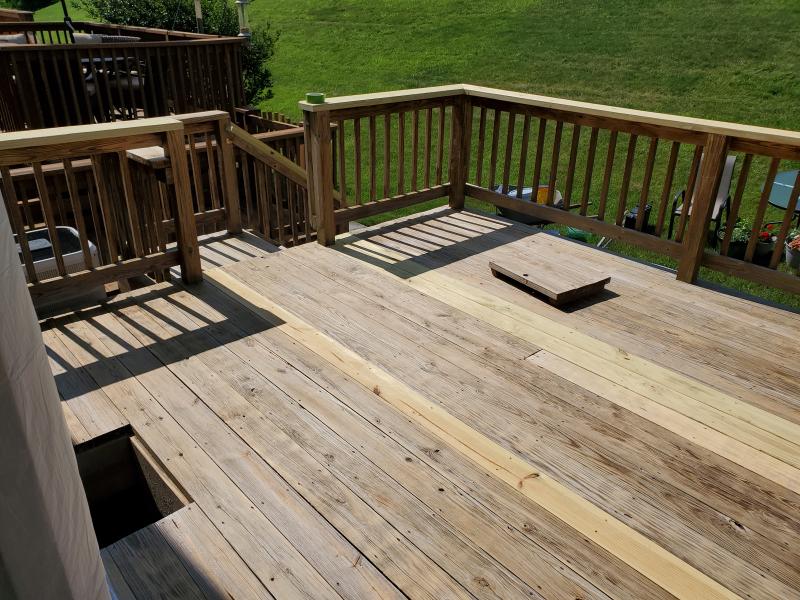 Deck Repairs and Staining / Clearcoat Application